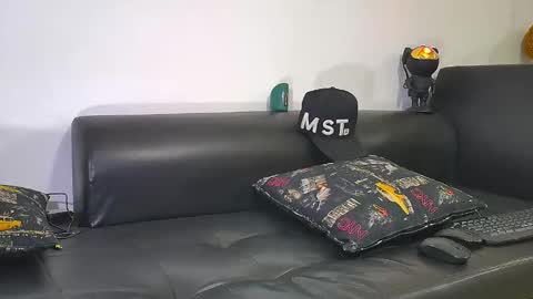 Nicolas Muscle online show from February 23, 4:44 am