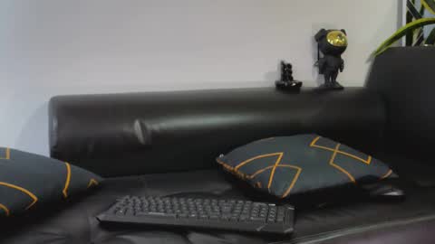 Nicolas Muscle online show from September 24, 8:29 pm