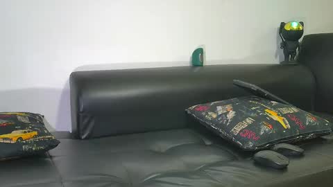 Nicolas Muscle online show from February 24, 4:49 am