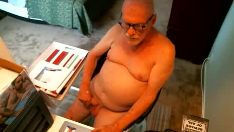 nkdinps online show from June 8, 9:38 pm