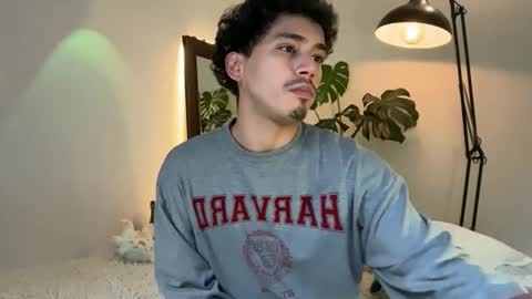 noah_and_steven online show from April 29, 6:25 pm