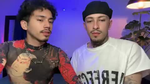 noah_and_steven online show from June 23, 7:50 pm