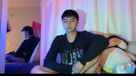 Snapshot of noah_blaze chatting on October 22, 10:57 pm Noah Blaze online show from October 22, 10:57 pm