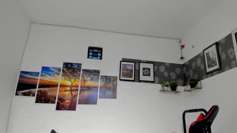 noah_flynn1 online show from November 26, 6:27 am