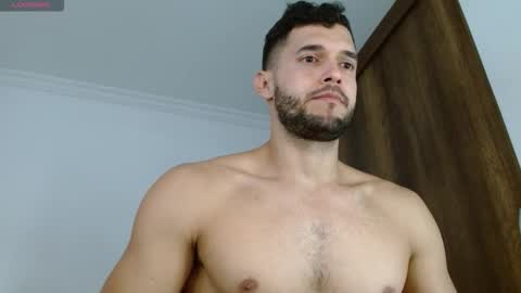 Noah online show from October 15, 4:03 pm