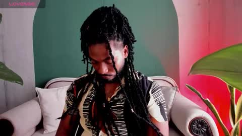 Noah online show from March 25, 6:56 pm