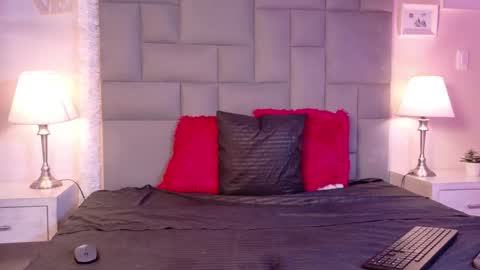 Noah   online show from January 31, 7:11 pm