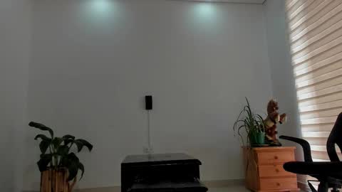 LIAM- noah online show from March 26, 1:48 pm