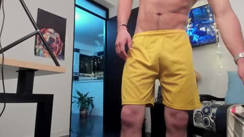 LIAM- noah online show from December 16, 12:16 pm