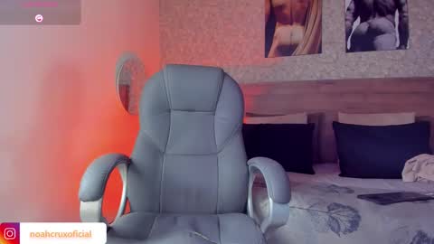 Noah online show from October 23, 9:07 pm