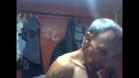 nocturnus1980 online show from April 16, 12:10 am