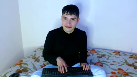 Snapshot of nolanjay chatting on September 9, 12:10 am NolanJay69 online show from September 9, 12:10 am