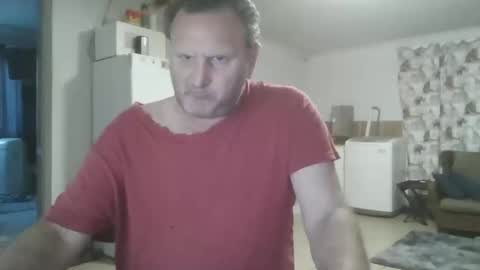 Nollie online show from April 9, 3:51 pm