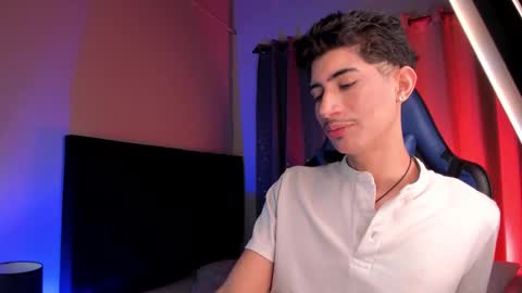 Nova online show from October 10, 9:07 pm