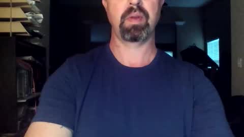 nvrenuff1979 online show from March 24, 11:37 am