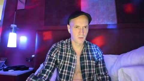 HudsonValleyNYfun online show from October 16, 7:27 am