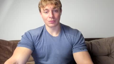 Snapshot of o_r_b_i_t chatting on March 1, 12:23 pm o_r_b_i_t online show from March 1, 12:23 pm