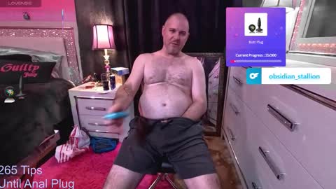 Snapshot of obsidian_stallion chatting on October 3, 11:43 pm Obsidian stallion online show from October 3, 11:43 pm