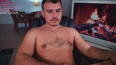 officeman7 online show from February 28, 12:09 pm