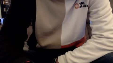 oggs48 online show from November 13, 10:20 am