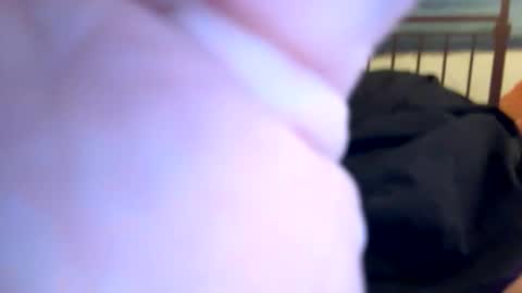 Snapshot of ohja87 chatting on January 15, 6:29 pm ohja87 online show from January 15, 6:29 pm