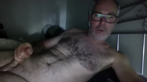 oiledcouple1 online show from November 28, 11:01 am