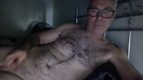 oiledcouple1 online show from November 21, 11:20 am