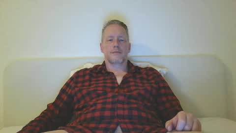 olavdelux online show from July 9, 11:30 pm