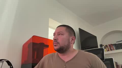 Oliver84 online show from May 24, 2:34 pm
