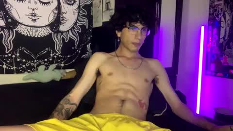 Oliver fast online show from November 8, 4:37 am