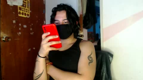 oliver_laid_2023 online show from January 15, 11:43 am