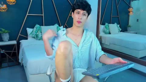  OLIVER  online show from April 7, 5:02 pm