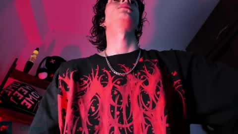     online show from March 8, 12:31 am