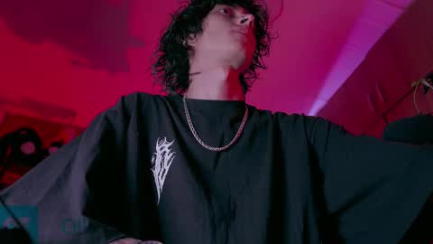     online show from October 22, 3:21 am