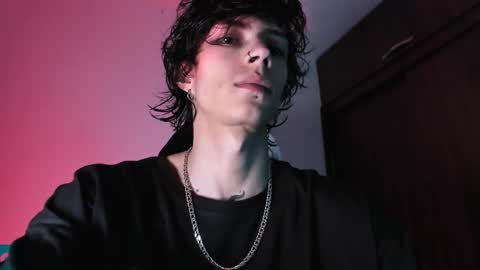     online show from March 1, 5:42 am