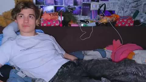 Tony online show from March 2, 8:14 pm