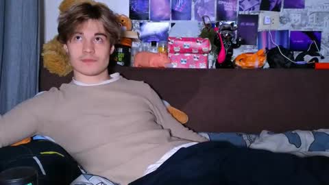 Tony online show from March 3, 8:29 pm