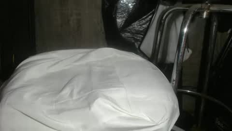 OlySantos online show from March 13, 11:51 am