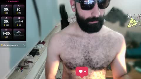 ona nisme online show from October 27, 6:43 pm