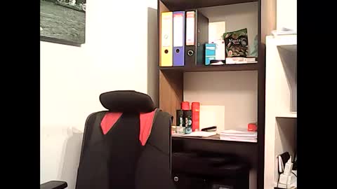 onlyprivate m35 online show from March 25, 5:39 pm