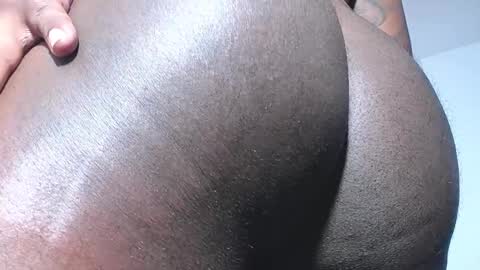 Latino hot online show from March 6, 10:40 pm