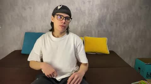 bless god online show from December 12, 10:45 am