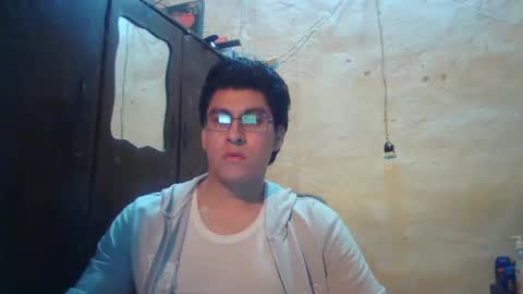 oomaurooo online show from January 27, 5:36 am