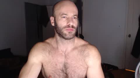 Snapshot of oregon87 chatting on January 14, 2:19 am The Oregon Lumberjack online show from January 14, 2:19 am