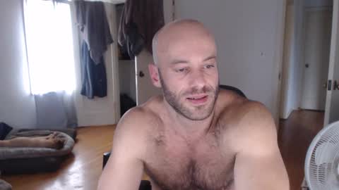 Snapshot of oregon87 chatting on January 5, 9:03 pm The Oregon Lumberjack online show from January 5, 9:03 pm