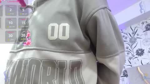 osamu_tay online show from February 7, 11:50 am