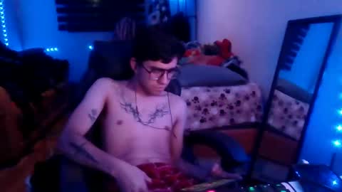 Oscar online show from November 26, 5:21 am