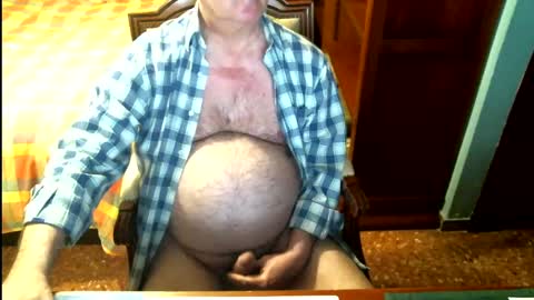 Snapshot of oscarw chatting on February 14, 5:25 pm Oscar online show from February 14, 5:25 pm