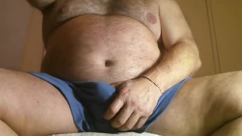 Oso Licencioso online show from September 29, 4:11 am