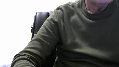 Ossi online show from February 6, 2:30 am